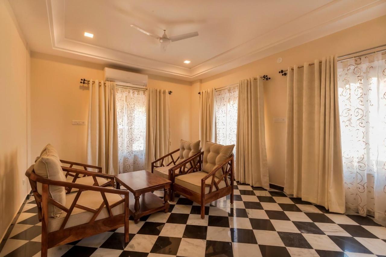 Kumbhalgarh Fort Resort-Pure Veg ภายนอก รูปภาพ